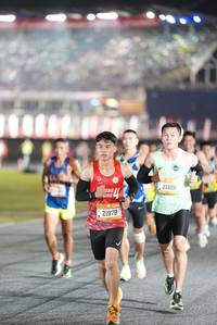 BIB: 92012, 21978, 4000
                            <button type="button" onclick="openModal(19604437)" class="btn btn-primary btn-sm float-right btn-popup" data-toggle="modal" data-target=".modal-high-quality">
                        <i class="fas fa-shopping-cart"></i> Add to Cart
                    </button>
                                            <button type="button" onclick="isThisMe(19604437, true)" class="btn btn-success btn-sm float-right btn-popup btn-isme hidden" data-toggle="tooltip" data-placement="bottom" title="นี่คือรูปของคุณใช่ไหม คลิกที่นี่เพื่อเอาเข้าอัลบั้ม">
                        <i class="fas fa-plus"></i> Add to album
                    </button>
                    <button type="button" onclick="isThisMe(19604437, false)" class="btn btn-warning btn-sm float-right btn-popup btn-isnotme hidden">
                        <i class="fas fa-ban"></i> Remove from album
                    </button>